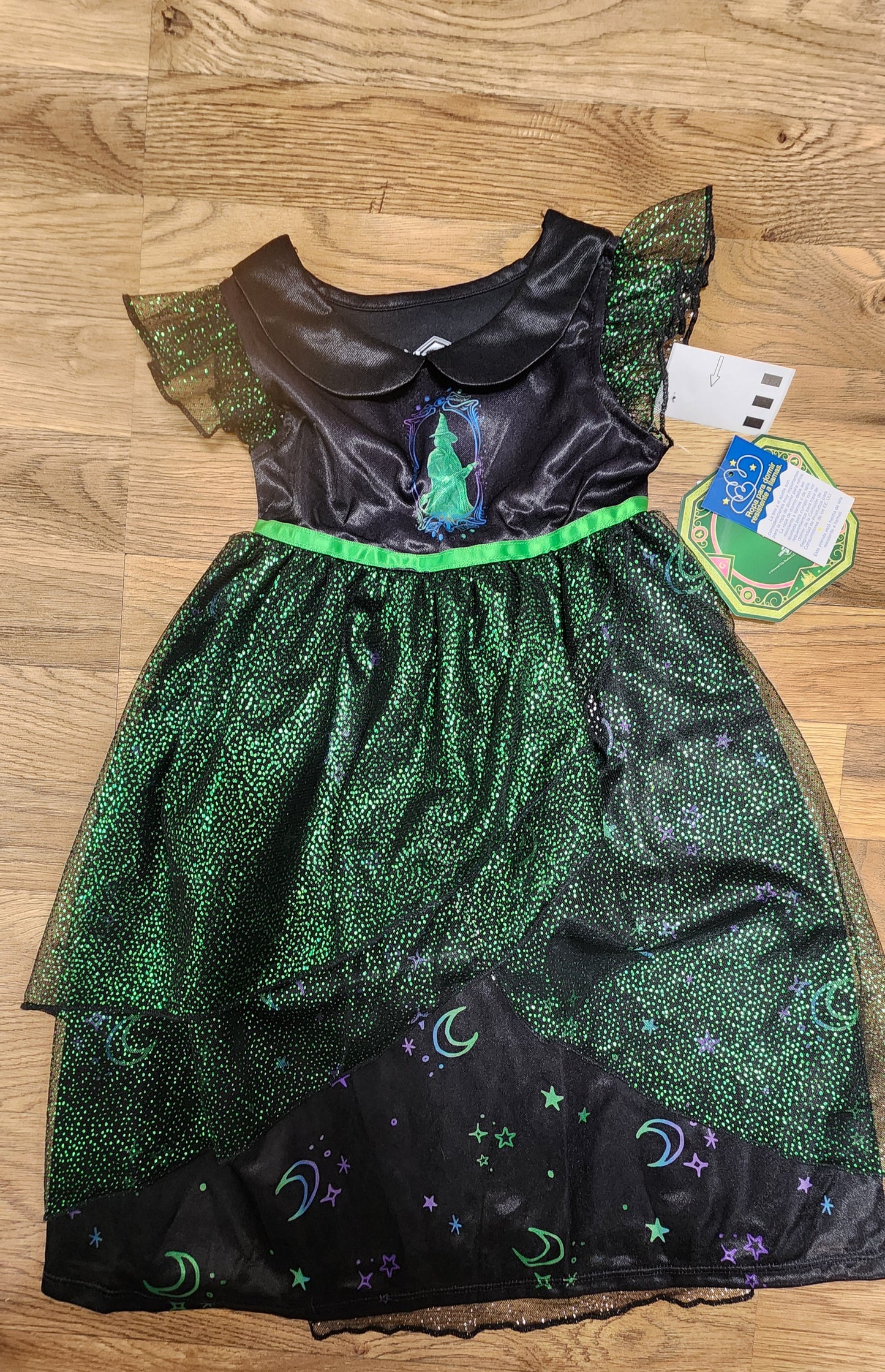 NEW Girls 2t wicked pjs