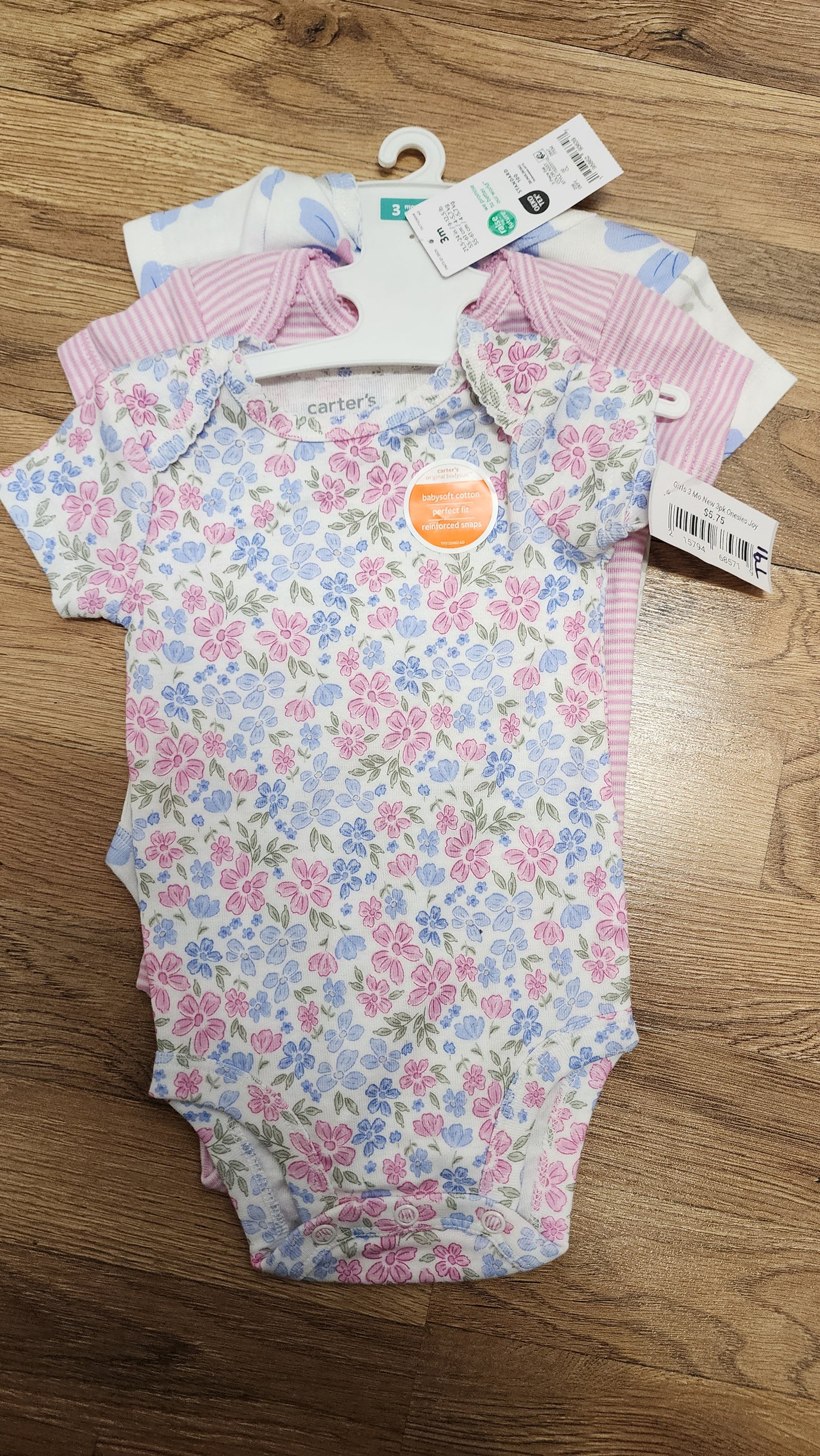 NEW Girls 3 months 3 pack Carters onesies
