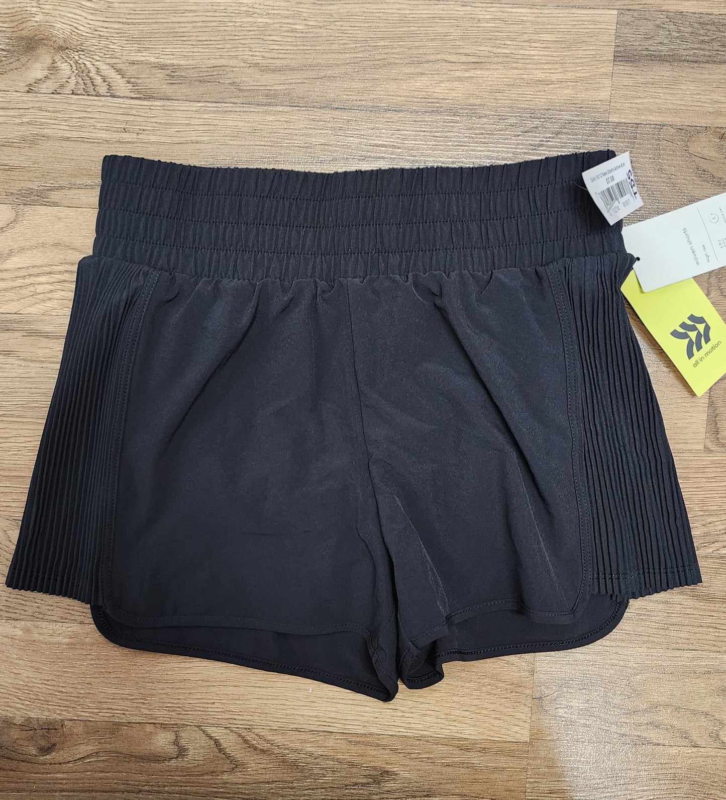 NEW Girls 10/12 loose black active shorts All in motion