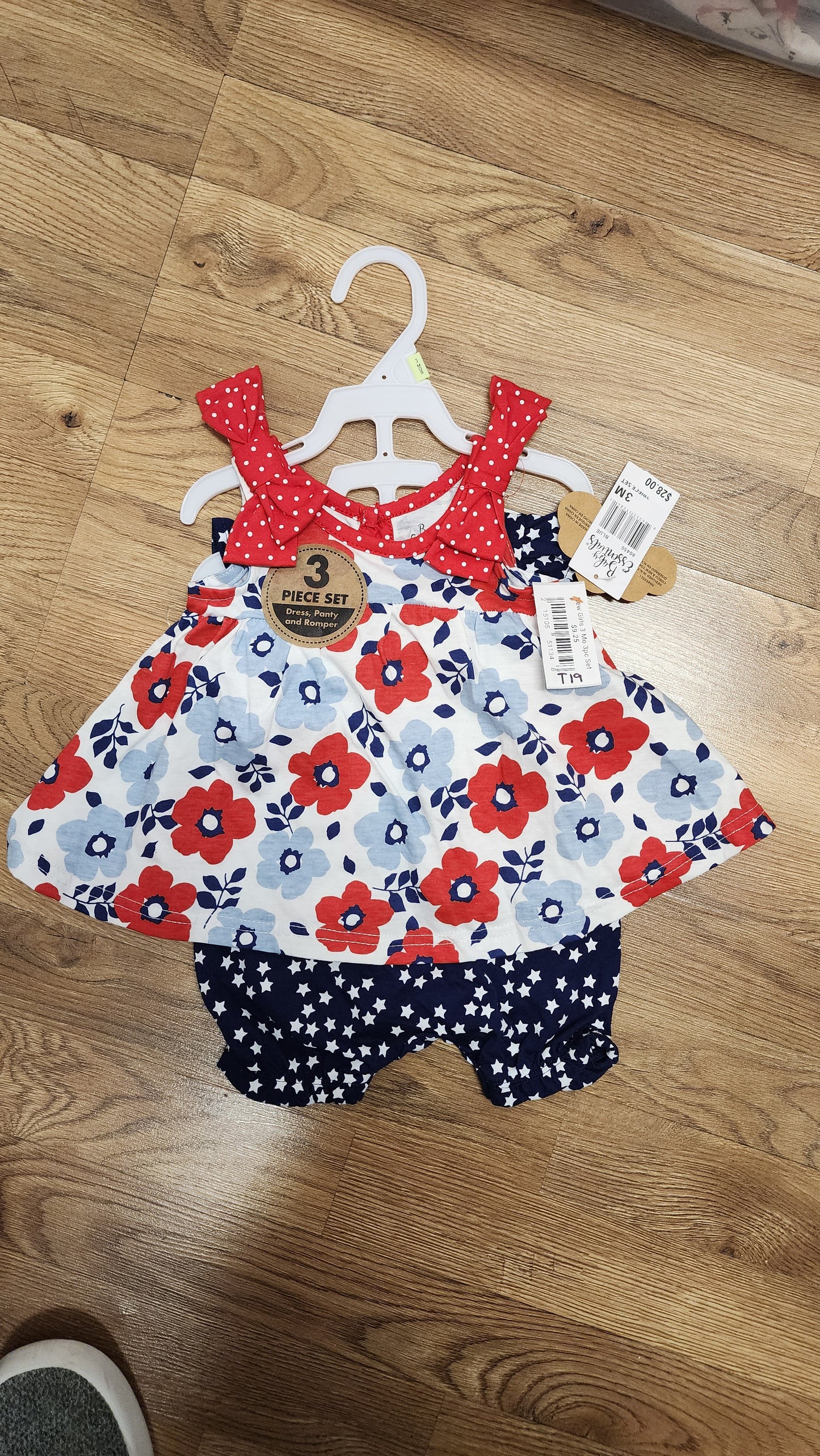 NEW Girls 3 month 3 piece set